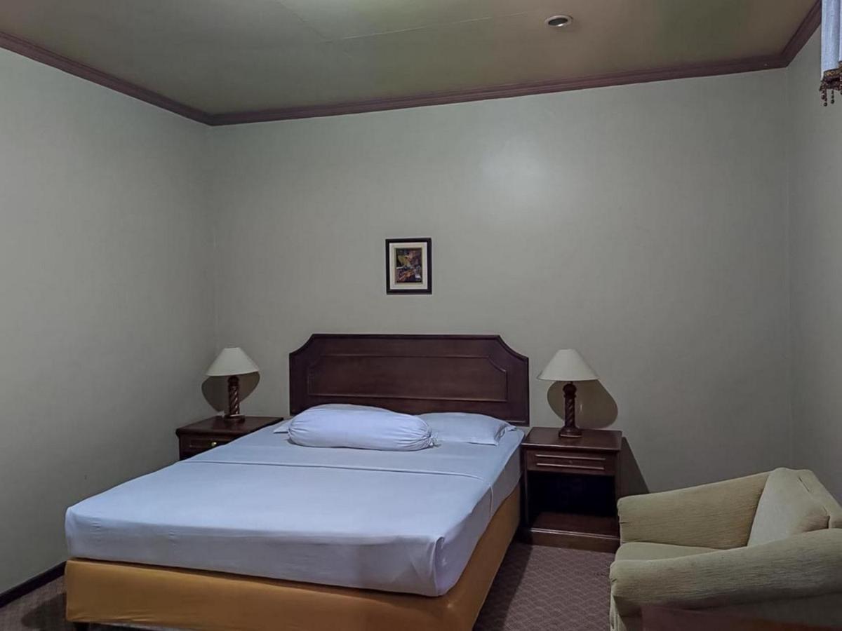 Hotel Indiana Syariah Mitra Reddoorz Tanjung  Exterior foto