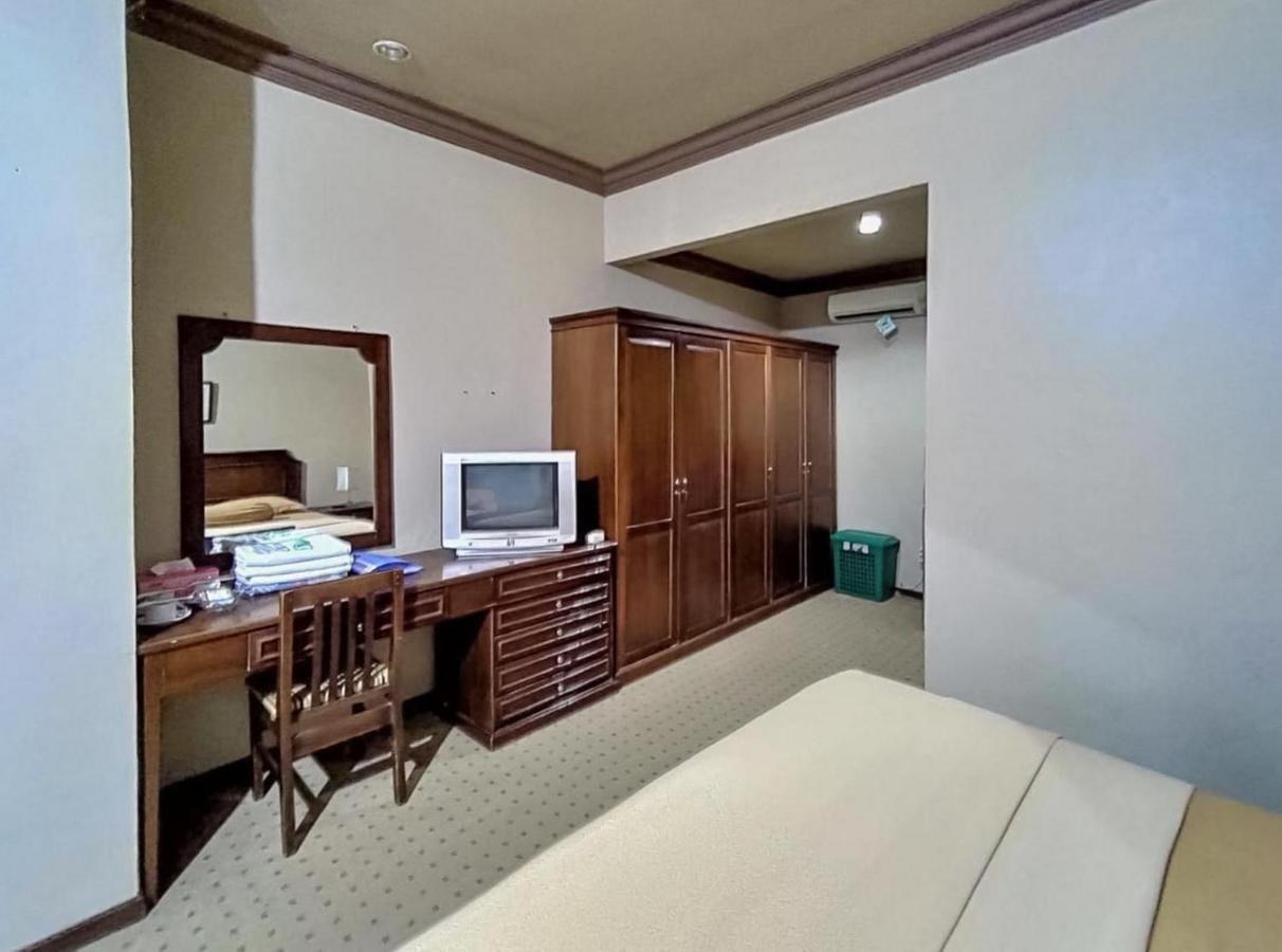Hotel Indiana Syariah Mitra Reddoorz Tanjung  Exterior foto